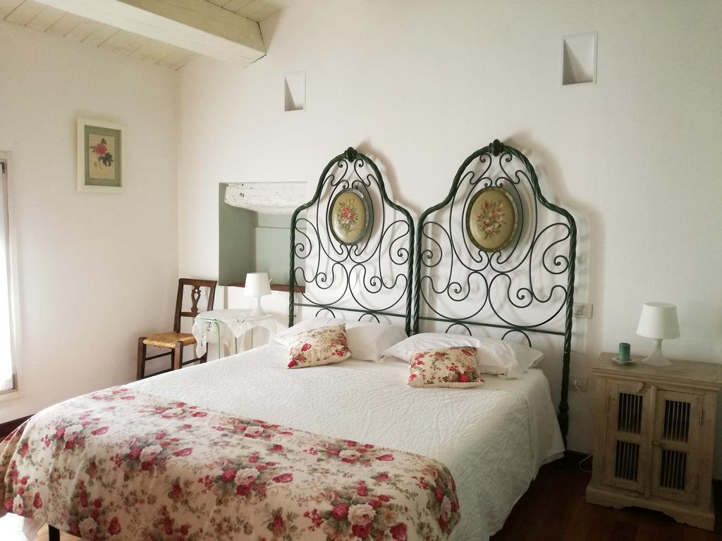 Agriturismo Morattina كاستروكارو تيرمي المظهر الخارجي الصورة